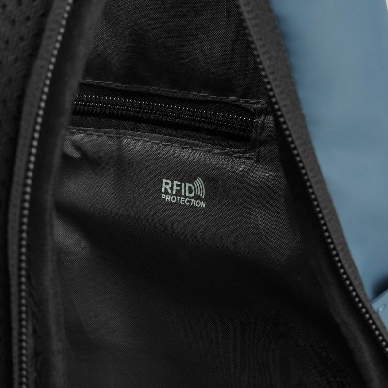 Custom SwissDigital® LAMONE RFID Protection Rolltop Backpack - 4